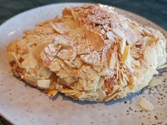 扁桃仁羊角-BAKER&SPICE(环贸店)