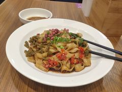 -阿香米线(大唐西市大润发店)