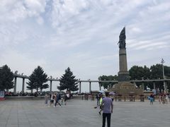 -人民防洪胜利纪念塔