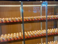 面包甜点陈列柜-NIUAN牛庵·日式和牛烧肉(恒隆店)