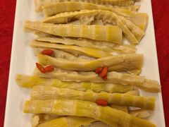 -山城年华老火锅(玉林店)