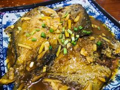 红烧鲳鱼-台州老六海鲜面馆(上南总店)