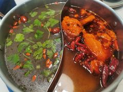 -菌子鲜汤野生菌锅