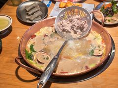 -洱火云南酸菜牛肉火锅(石景山当代商城店)