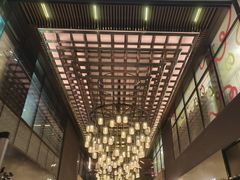 -瑞虹新天地月亮湾