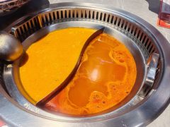-生活如沸·顺德水牛奶火锅(人民广场店)
