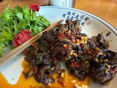 -小洞天柴火土菜馆