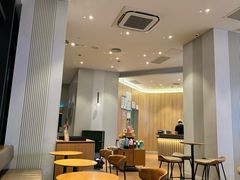 -星巴克(武汉新唐万科广场店)