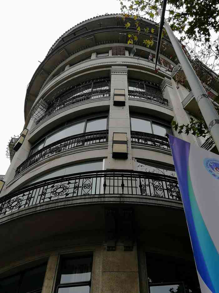 永业大楼-"在淮海路闲逛,走到了雁荡路,顺着道路,感."-大众点评移动版