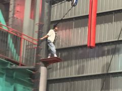 -极限PLAY运动娱乐新世界·团建派对潮玩休闲馆·室内蹦极高空游乐园