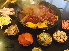 -岗上渣渣老火锅(两路口店)