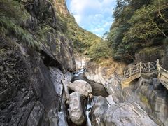 -鄣山大峡谷