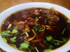 -清真吴记门钉肉饼·喜多利