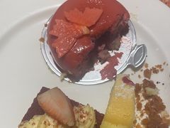 -松咖啡自助餐厅·松北香格里拉