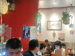 大堂-煜北·西北小馆(曲阳路店)