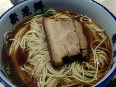 -聚笼鲜美食(凤凰街店)