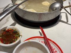 -八合里潮汕鲜牛肉火锅(上海汇智广场店)