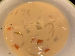 奶油海鲜汤-萨莉亚意式餐厅(大宁音乐广场店)