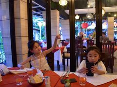 -Mai Mai Restaurant