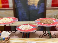 -西藏饭店·亚克·食光自助餐厅(文殊院店)