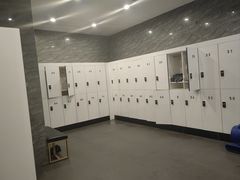 -跃动游泳健身俱乐部(新华传媒店)