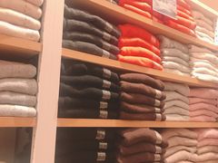 -优衣库(上海虹口龙之梦店)