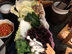 -湊湊火锅·茶憩(新中关购物中心店)