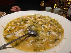 经典酸菜鱼-小江南(万福园店)
