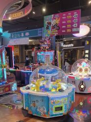 -卡通尼乐园(荟聚中心店)