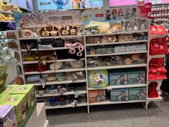 -名创优品(山东青岛华润万象城店)