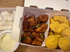 -BHC炸鸡(明洞总店)