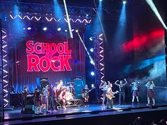 -交通银行前滩31演艺中心