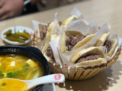 -闫家驴肉老店(华电一校店)