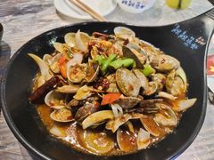 铁板花甲-靓靓蒸虾(中山公园店)