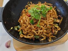 -初晋·山西地道刀削面.晋北莜面香(星耀城店)
