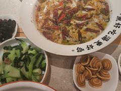 -江渔儿酸菜鱼(曜一城店)