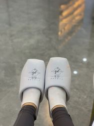 -柒朵科技美肤中心