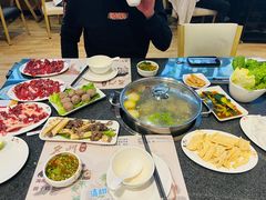 -名门潮牛·鲜牛肉海鲜火锅.烧烤自助餐厅(诚丰广场店)