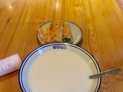 -早安山丘·豆浆油条(小木桥路店)
