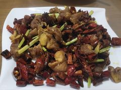 -褒河栈道渔庄(建工路总店)