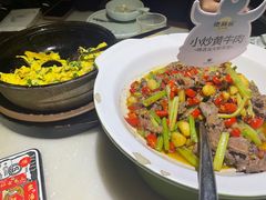 -佬麻雀·剁椒鱼头(京基KK One店)