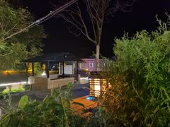 -百里峡七彩艺术小镇