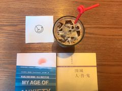 -新华里咖啡书吧(新华书店小寨店)