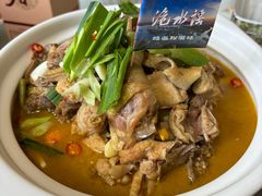 松滋鸡-洈水谣 · 地道荆州松滋菜(菱角湖公园店)