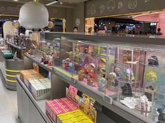 -泡泡玛特POPMART(蓝色港湾店)