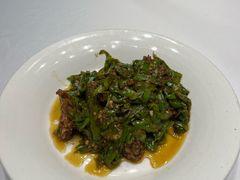 烧辣椒排骨-院里寻菜·精致庭院菜(观沙岭店)