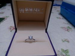 -威德钻石-克拉钻大本营(南京东路店)