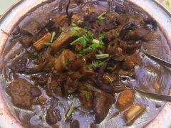 小鸡炖蘑菇-长白山国际酒店中餐厅