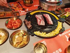 -轻烧烤肉(光谷步行街店)