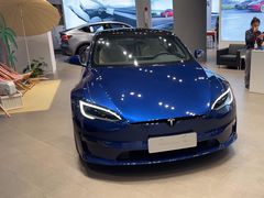 -TESLA 特斯拉(上海太古汇体验店)